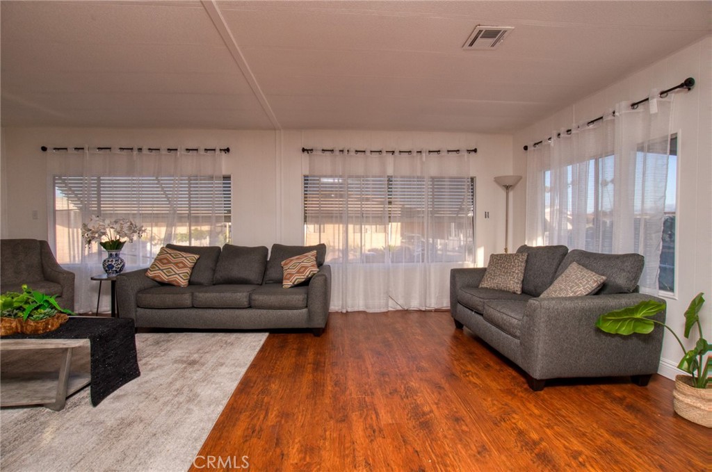 MLS #SB26117319 image #1