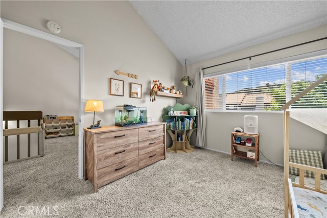 Detail Gallery Image 20 of 47 For 20931 Judah Ln #35,  Newhall,  CA 91321 - 2 Beds | 3 Baths