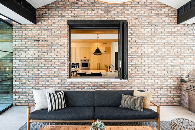 1831 Newport Hills E Drive, Newport Beach CA: https://media.crmls.org/medias/ec27421f-f741-4d02-8448-b169ed479a19.jpg