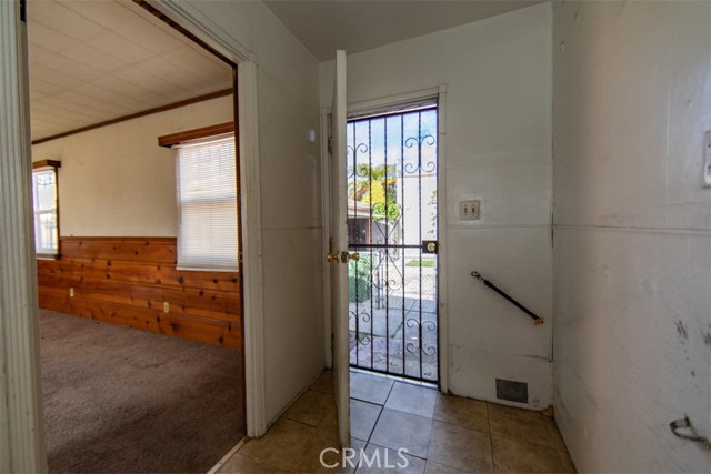 Detail Gallery Image 23 of 43 For 1837 W 74th St, Los Angeles,  CA 90047 - 2 Beds | 2 Baths