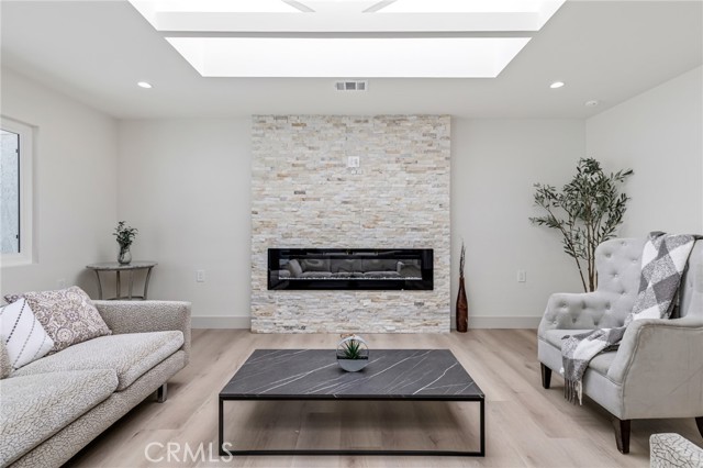 Detail Gallery Image 19 of 38 For 2222 via Puerta a,  Laguna Woods,  CA 92637 - 2 Beds | 2 Baths