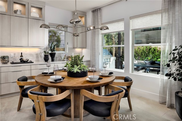 Detail Gallery Image 5 of 18 For 136 Creation, Irvine,  CA 92618 - 5 Beds | 5 Baths