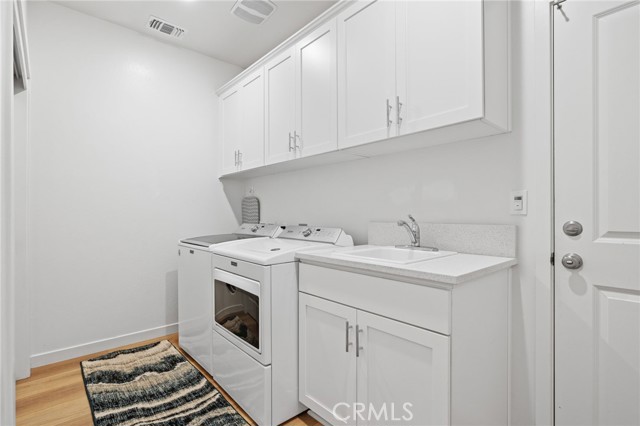 Detail Gallery Image 22 of 51 For 7702 Canyon Trail Ave, Bakersfield,  CA 93313 - 4 Beds | 2/1 Baths