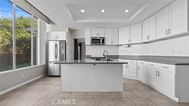 Detail Gallery Image 14 of 40 For 2857 Longhorn St, Ontario,  CA 91761 - 4 Beds | 3 Baths