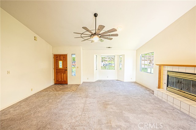 Detail Gallery Image 11 of 29 For 404 Peachtree Ln, Paso Robles,  CA 93446 - 3 Beds | 2 Baths