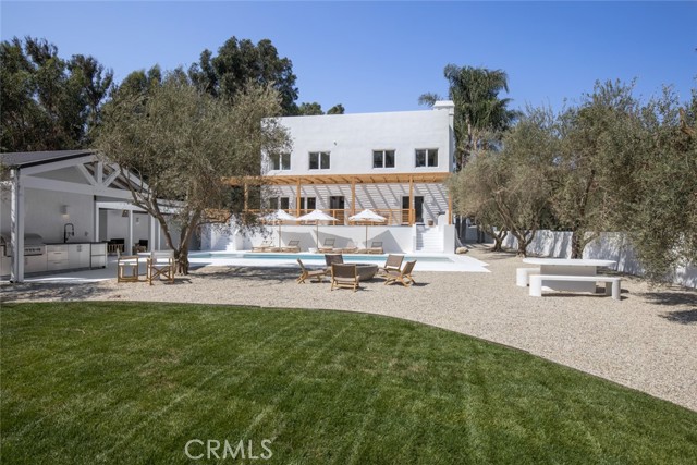 27405 Pacific Coast Highway, Malibu CA: https://media.crmls.org/medias/ec2af0b0-1bef-408c-b5e6-8b6cebec74ed.jpg