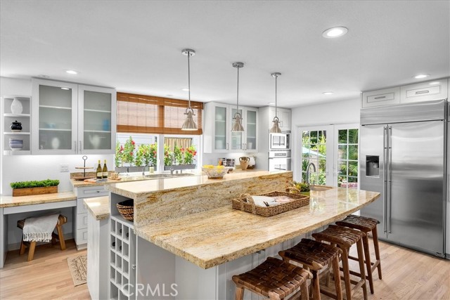 2209 Valley Drive, Manhattan Beach, California 90266, 4 Bedrooms Bedrooms, ,2 BathroomsBathrooms,Residential,Sold,Valley,SB22159548