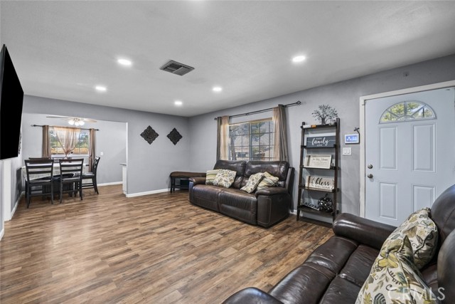 Detail Gallery Image 24 of 42 For 506 E Lingard St, Lancaster,  CA 93535 - 4 Beds | 2 Baths