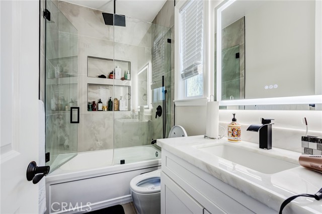 18 Elissa, Ladera Ranch CA: https://media.crmls.org/medias/ec2c1c98-d4f8-4add-8247-1b7b80210427.jpg