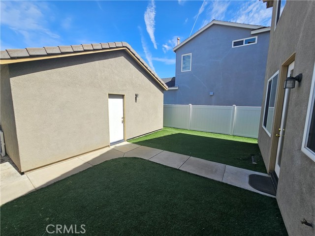 Detail Gallery Image 17 of 37 For 28882 Lakefront, Temecula,  CA 92591 - 3 Beds | 2/1 Baths