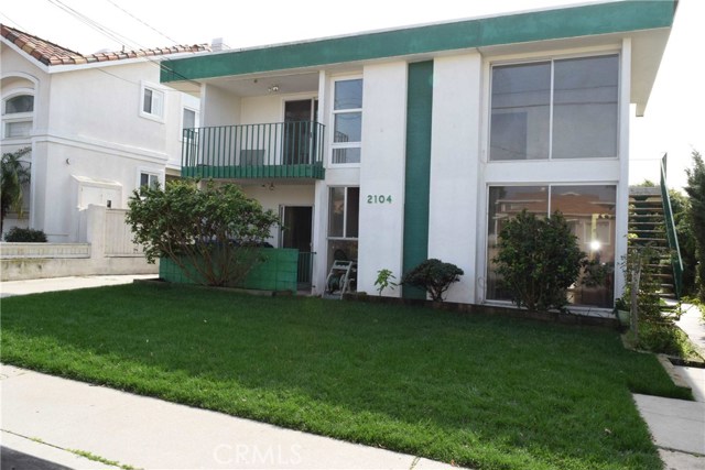 2104 Huntington Lane, Redondo Beach, California 90278, ,Residential Income,Sold,Huntington,SB17017110