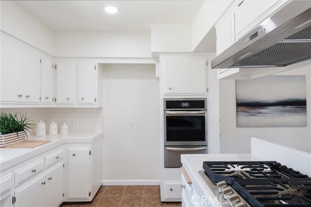 Detail Gallery Image 30 of 69 For 5320 W 142nd Pl, Hawthorne,  CA 90250 - 3 Beds | 2 Baths