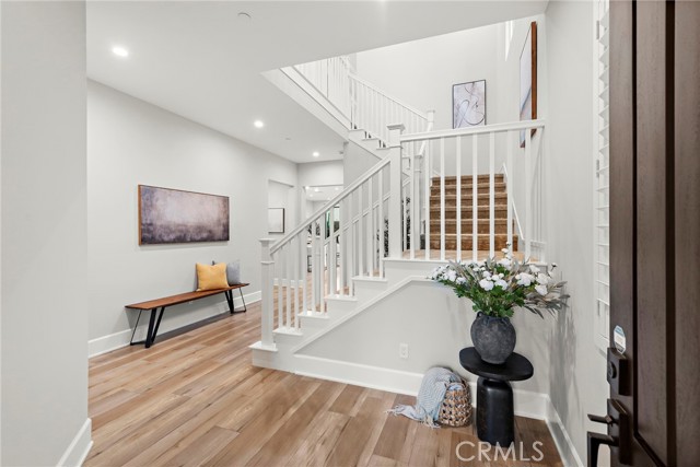Detail Gallery Image 5 of 45 For 101 Artista, Irvine,  CA 92602 - 4 Beds | 4 Baths