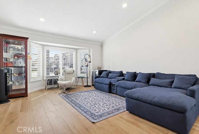 Detail Gallery Image 4 of 39 For 24303 Rimford, Diamond Bar,  CA 91765 - 5 Beds | 3 Baths