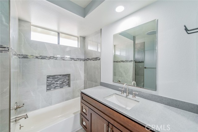 Detail Gallery Image 20 of 27 For 3 Park, Irvine,  CA 92604 - 3 Beds | 2/1 Baths