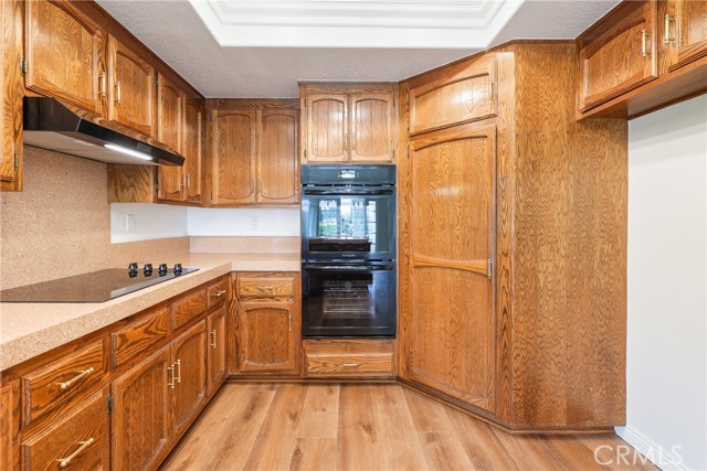 614 S Pathfinder Trail, Anaheim Hills CA: https://media.crmls.org/medias/ec334086-6850-4f6c-adee-950b3c86b236.jpg