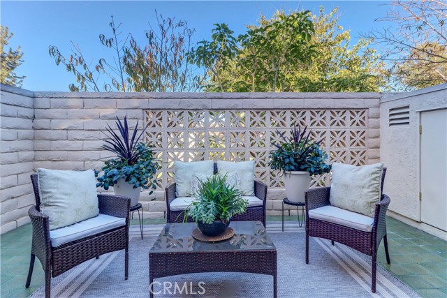 Detail Gallery Image 4 of 58 For 3008 via Buena a,  Laguna Woods,  CA 92637 - 2 Beds | 2 Baths