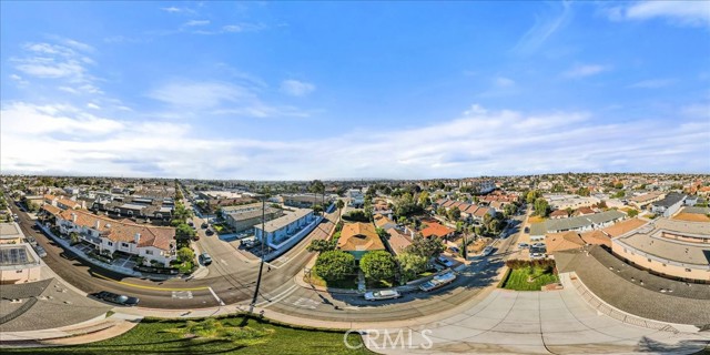 2022 Mathews Avenue, Redondo Beach, California 90278, ,Residential Income,Sold,Mathews,SB21233782