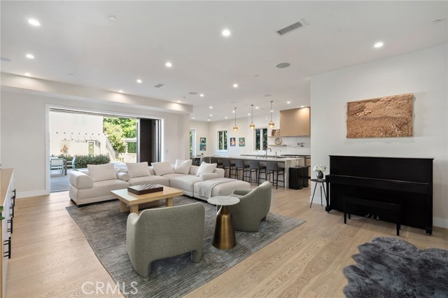15547 Valley Vista Boulevard photo 10