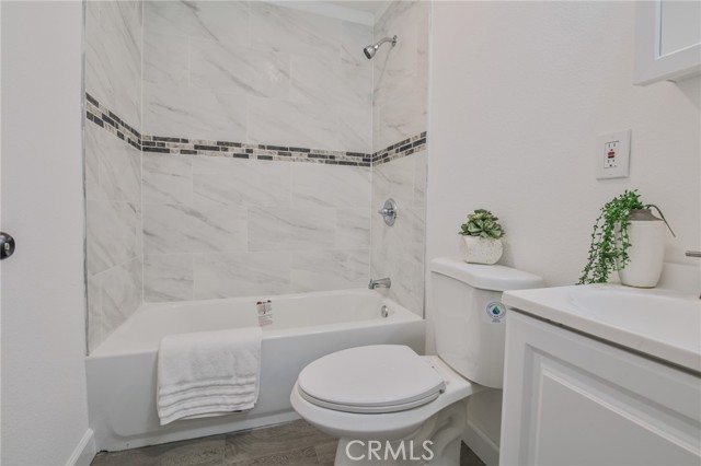Detail Gallery Image 19 of 41 For 1335 W 68th, Los Angeles,  CA 90044 - 2 Beds | 2 Baths