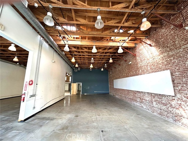 412 E 4th Street, Long Beach, California 90802, ,Commercial Lease,For Rent,412 E 4th Street,CRPW25066921