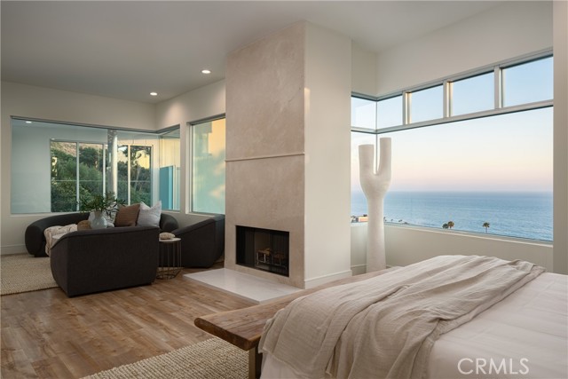Detail Gallery Image 16 of 32 For 468 Ashton Dr, Laguna Beach,  CA 92651 - 4 Beds | 4/1 Baths