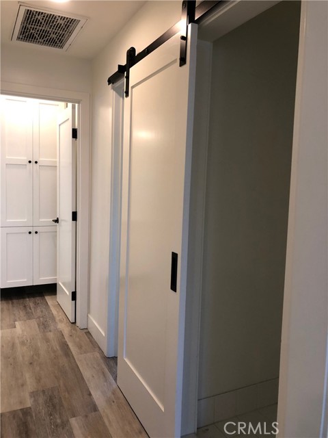 Detail Gallery Image 12 of 27 For 1505 Palm, Huntington Beach,  CA 92648 - 2 Beds | 2 Baths