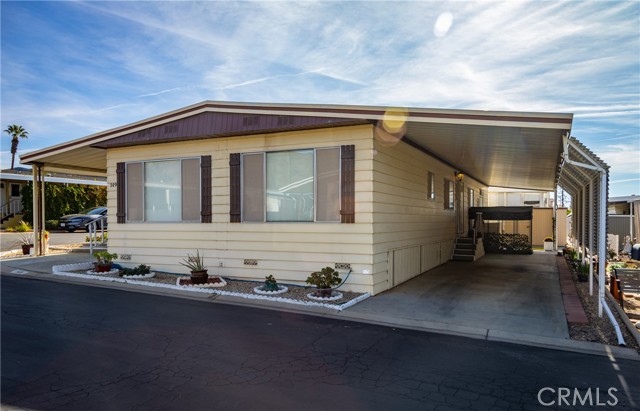 Detail Gallery Image 2 of 24 For 35218 Fir Ave #149,  Yucaipa,  CA 92399 - 2 Beds | 2 Baths