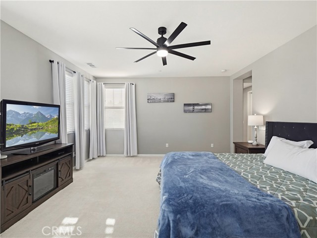 Detail Gallery Image 19 of 46 For 20818 Red Sky Ct, Saugus,  CA 91350 - 4 Beds | 4 Baths