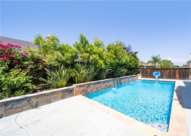 30802 Terrace View Circle, Temecula CA: https://media.crmls.org/medias/ec377ce3-a89e-4f0e-b68b-12f2fce3518b.jpg
