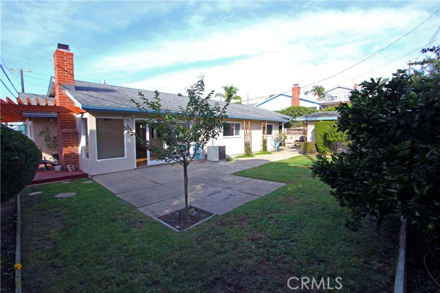 1914 Pelican Avenue, San Pedro CA: https://media.crmls.org/medias/ec379292-fab4-41fd-89a8-7157bd059c2b.jpg