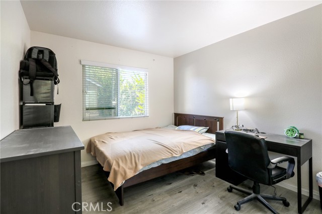 Detail Gallery Image 28 of 39 For 3738 Springmount St, Riverside,  CA 92501 - 3 Beds | 2/1 Baths