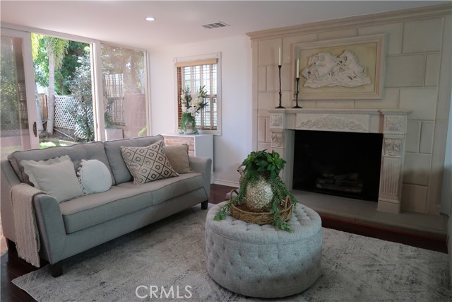 Detail Gallery Image 10 of 51 For 16802 Kamalii, Huntington Beach,  CA 92649 - 6 Beds | 5/1 Baths