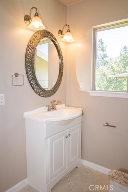 Detail Gallery Image 20 of 49 For 46983 Orchard Dr, Miramonte,  CA 93641 - 3 Beds | 2 Baths