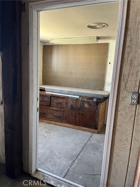 Detail Gallery Image 16 of 22 For 8942 Ilex Ave, Sun Valley,  CA 91352 - 2 Beds | 1 Baths