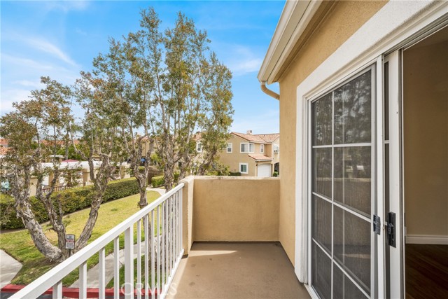Detail Gallery Image 14 of 26 For 2344 Paseo Circulo, Tustin,  CA 92782 - 2 Beds | 2 Baths