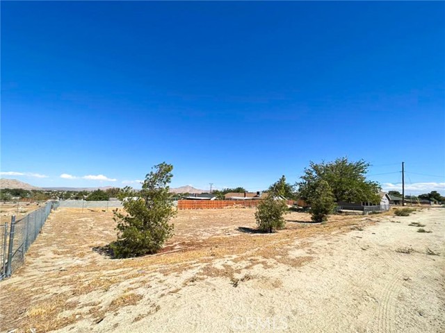 40205 162nd E Street, Palmdale CA: https://media.crmls.org/medias/ec3b76ca-9cc5-4557-a84b-84bad2351eff.jpg