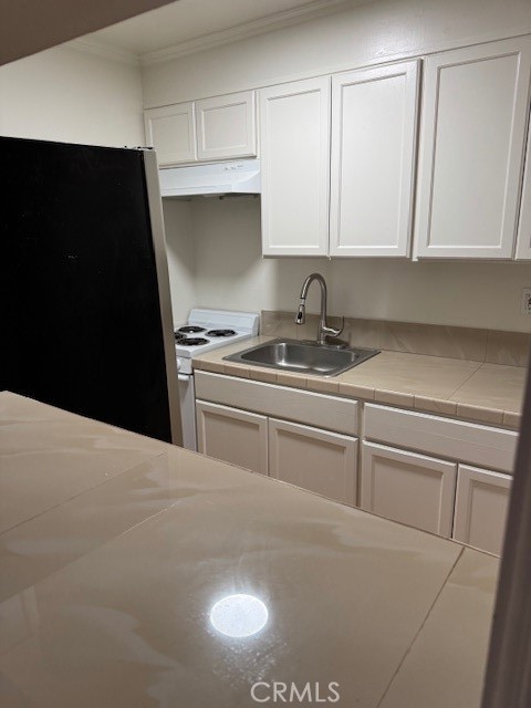 Detail Gallery Image 3 of 10 For 283 Redondo Ave, Long Beach,  CA 90803 - 0 Beds | 1 Baths