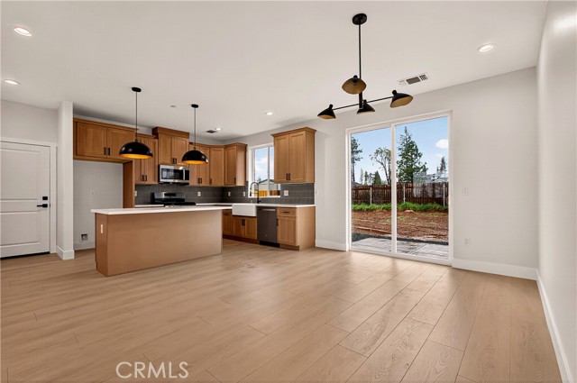 Detail Gallery Image 16 of 44 For 1911 Crandall, Paradise,  CA 95969 - 2 Beds | 2 Baths