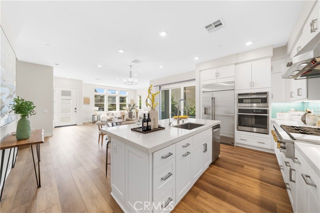 Detail Gallery Image 15 of 59 For 105 Chorus, Irvine,  CA 92618 - 4 Beds | 3/2 Baths