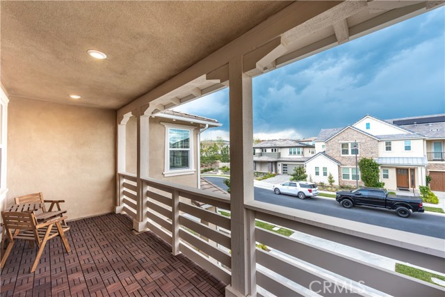 54 Sagan Way, Irvine CA: https://media.crmls.org/medias/ec3d6046-149f-413a-878a-11fbac0baba4.jpg