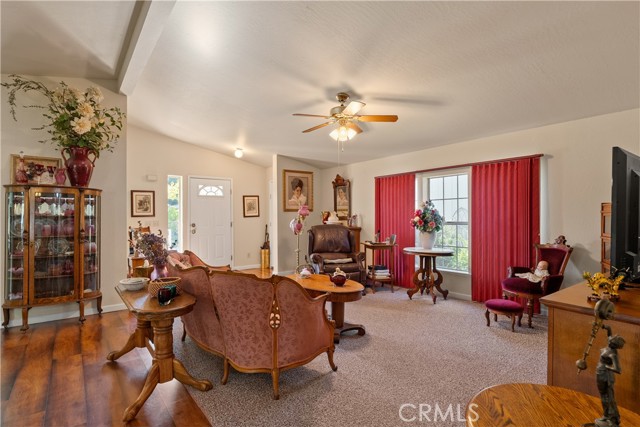 Detail Gallery Image 5 of 53 For 2050 Springfield Drive #215,  Chico,  CA 95928 - 2 Beds | 2 Baths