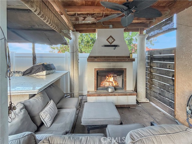 Detail Gallery Image 3 of 20 For 9100 Clay Canyon Dr., Corona,  CA 92883 - 3 Beds | 2/1 Baths