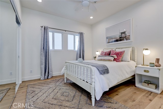 301 2nd Street, Manhattan Beach, California 90266, 3 Bedrooms Bedrooms, ,3 BathroomsBathrooms,Residential,Sold,2nd,SB22006124