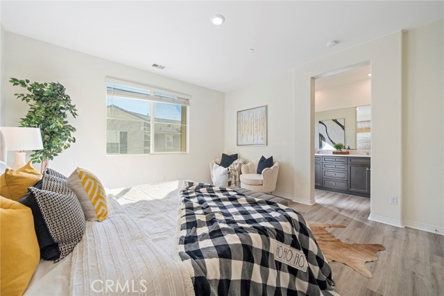 16022 Voyager Avenue, Chino CA: https://media.crmls.org/medias/ec3ec50e-c565-449b-b3ab-95e9b2626bae.jpg