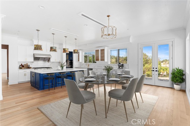 Detail Gallery Image 29 of 74 For 17190 Small Canyon Ln, Riverside,  CA 92506 - 6 Beds | 6/1 Baths