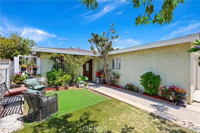 Detail Gallery Image 1 of 1 For 339 W Elm St, Compton,  CA 90220 - 3 Beds | 1 Baths