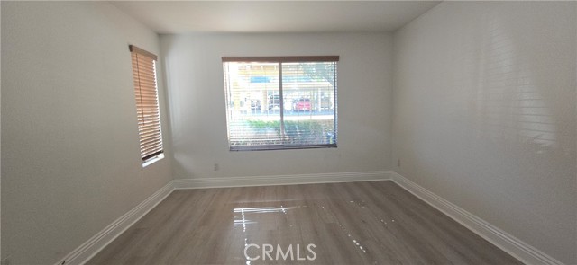 Detail Gallery Image 10 of 20 For 2525 San Gabriel Way #107,  Corona,  CA 92882 - 1 Beds | 1 Baths