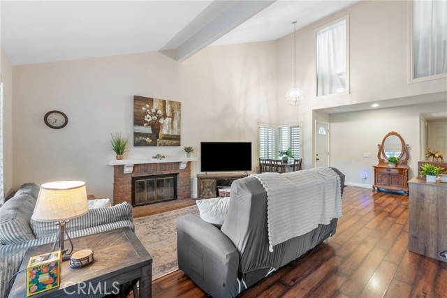 Detail Gallery Image 8 of 39 For 21016 Champlain, Lake Forest,  CA 92630 - 3 Beds | 2 Baths