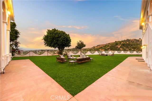 18555 Fieldbrook Street, Rowland Heights CA: https://media.crmls.org/medias/ec417300-2f96-4cbb-b1fa-5befed78d583.jpg